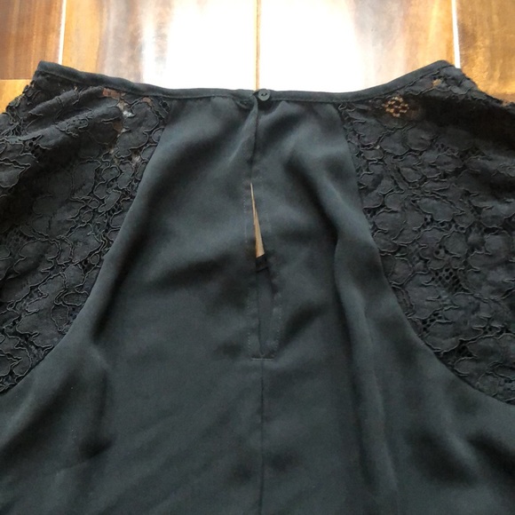 Black Lace Blouse - Picture 4 of 4